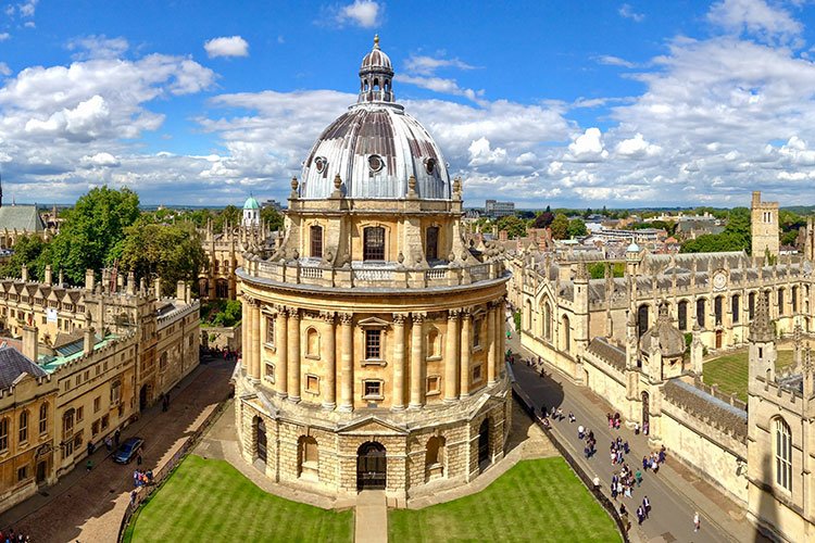 Historic university architecture in the United Kingdom